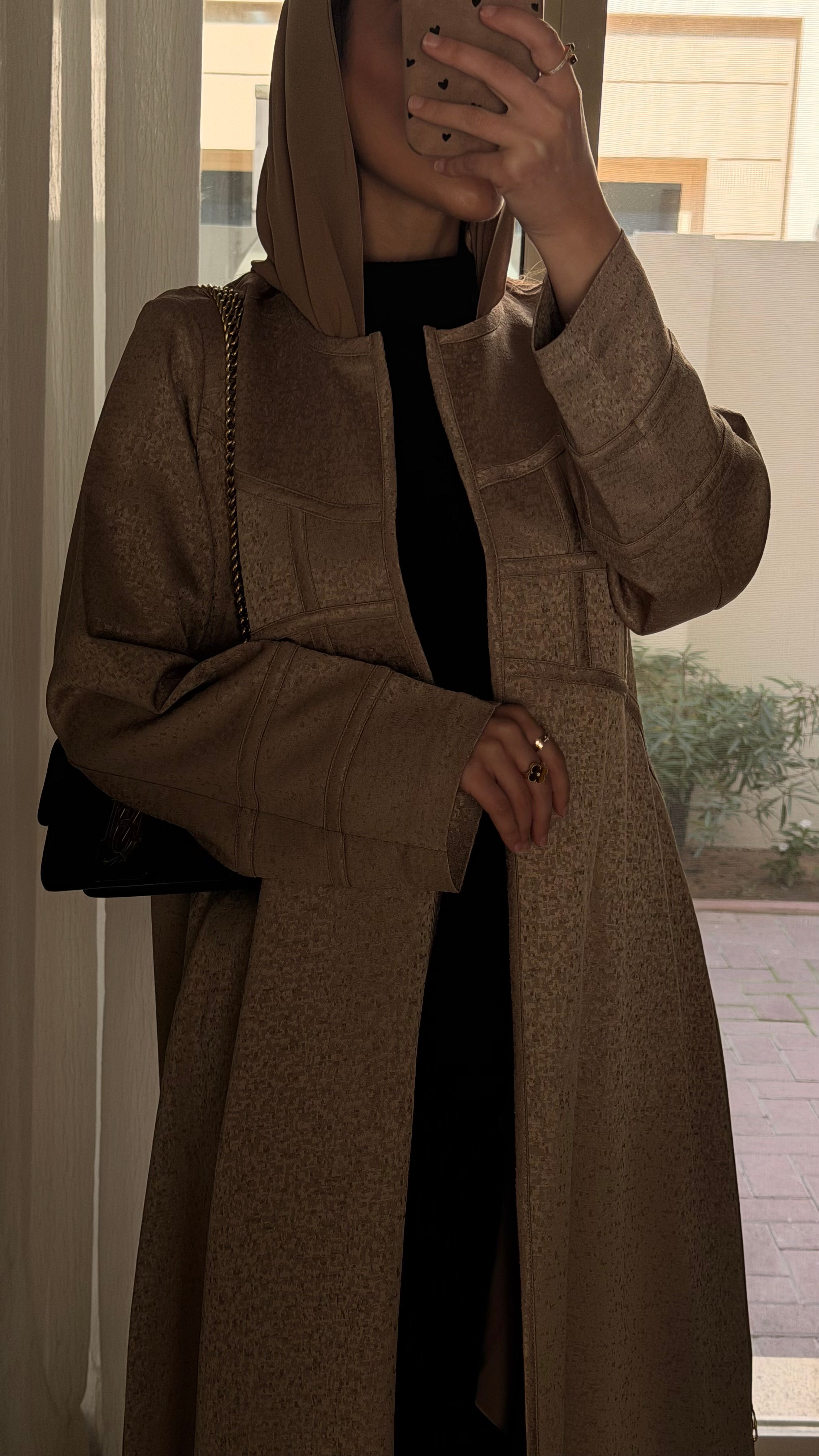 Lumière (Gold Beige)