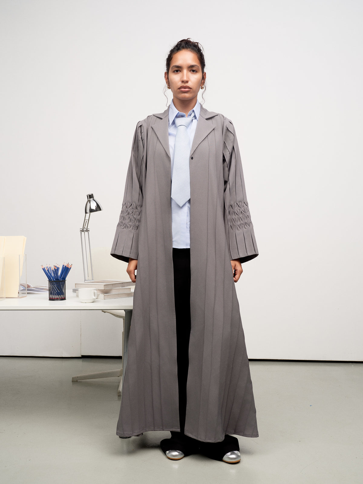 PLEAT (Grey)